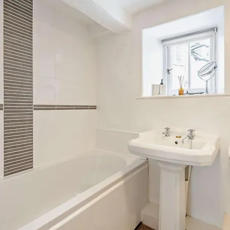 Holiday home 3 Bed In Village Llh39