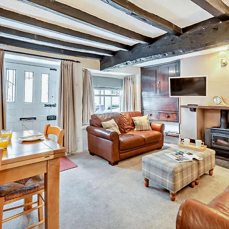 3 Bed In Village Llh39 Holiday home *
