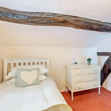 3 Bed In Village Llh39 Hawkshead